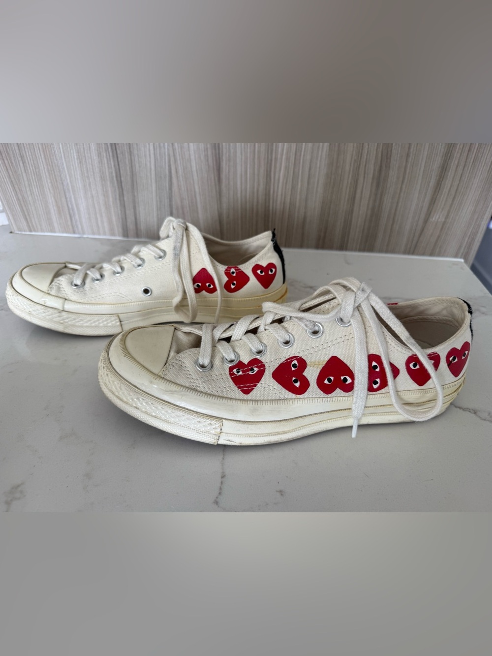 Comme des Garçons PLAY x Converse Chuck 70 Multi-Heart Low Top Sneakers - Size 6